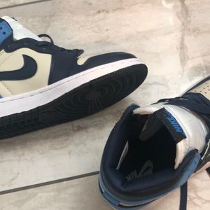 Meet your Posher, Jas